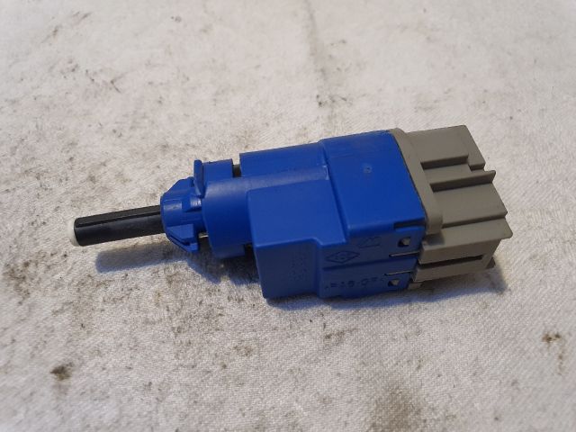 bontott DACIA LODGY Kuplung Pedál Kapcsoló