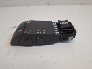 bontott DACIA LODGY Rádió / CD Kapcsoló