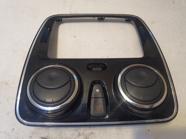 bontott DACIA LODGY Rádió / CD Keret