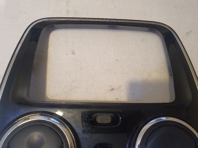 bontott DACIA LODGY Rádió / CD Keret