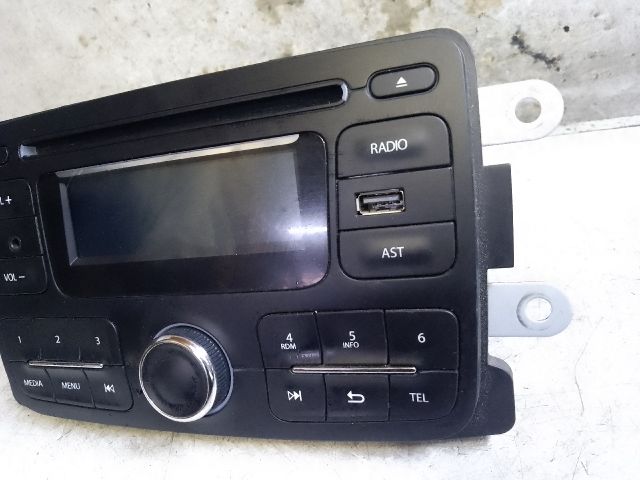 bontott DACIA LODGY Rádió / CD