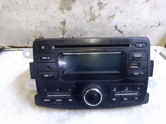 bontott DACIA LODGY Rádió / CD