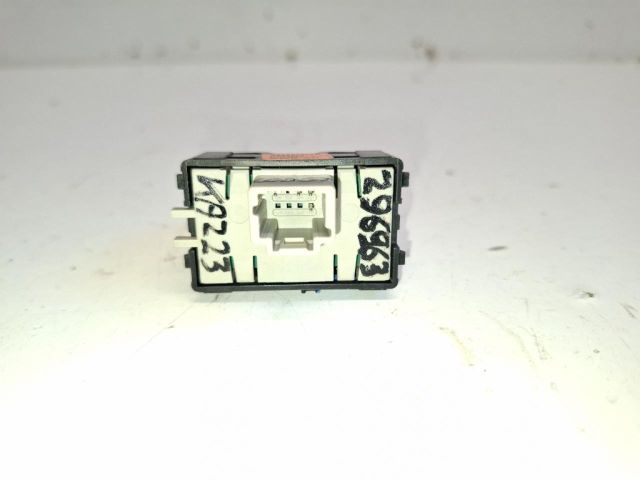 bontott DACIA LODGY Tolatóradar Kapcsoló