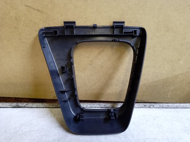 bontott DACIA LODGY Váltószoknya Rögzítő Keret