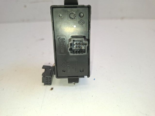 bontott DACIA LODGY Vészvillogó Kapcsoló