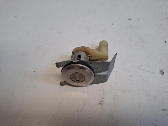 bontott DACIA LODGY Zárbetét Szett