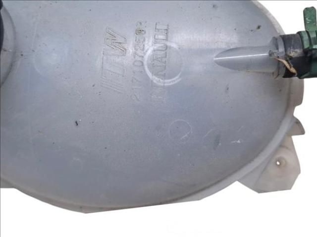 bontott DACIA LOGAN Kiegyenlítő Tartály