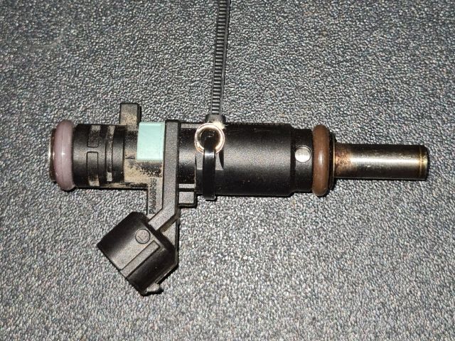 bontott DACIA LOGAN Porlasztó (1 db)