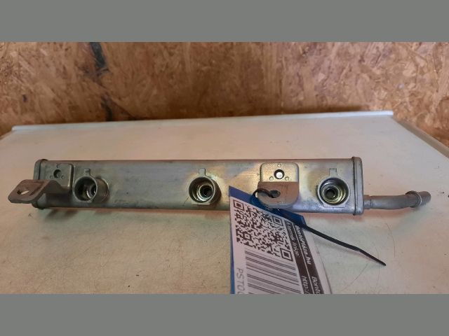 bontott DACIA LOGAN Porlasztó Sor / Híd