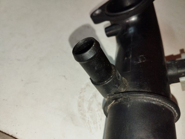 bontott DACIA LOGAN Turbócső