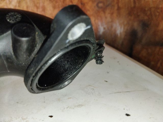 bontott DACIA LOGAN Turbócső