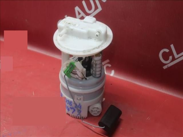 bontott DACIA LOGAN Üzemanyag Szivattyú