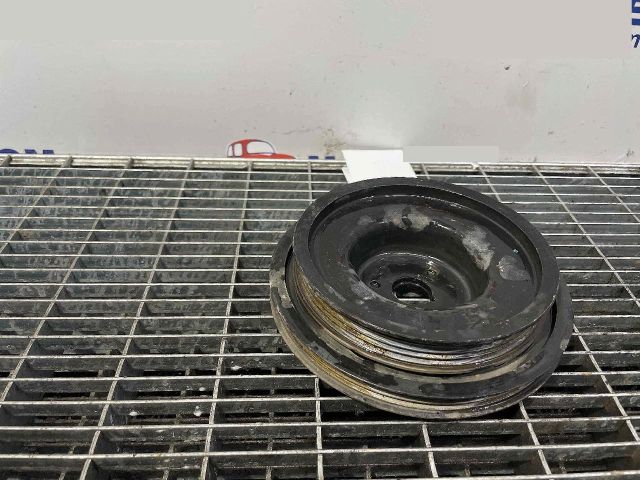 bontott DACIA LOGAN Főtengely Szíjtárcsa