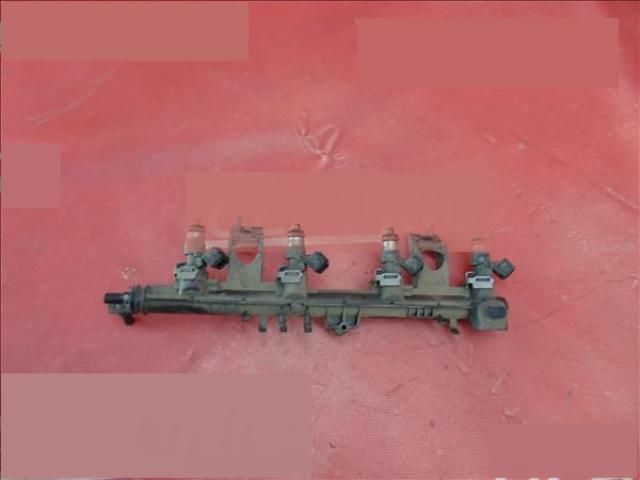 bontott DACIA LOGAN Porlasztó Sor / Híd