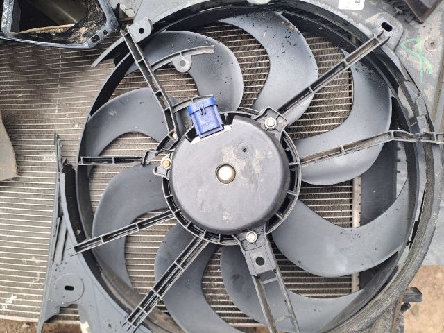 bontott DACIA LOGAN Hűtőventilátor
