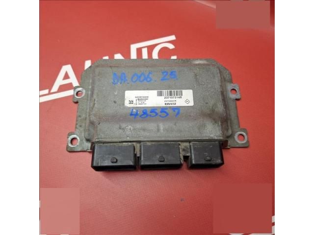 bontott DACIA LOGAN Motorvezérlő