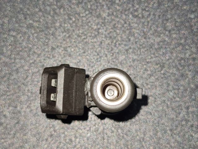 bontott DACIA LOGAN Porlasztó (1 db)