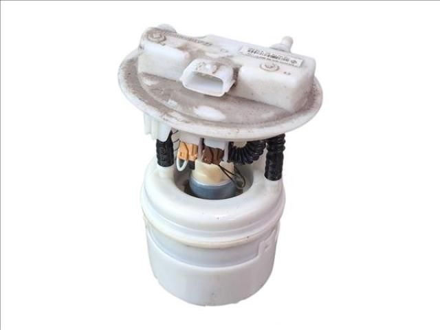 bontott DACIA LOGAN Üzemanyag Szivattyú