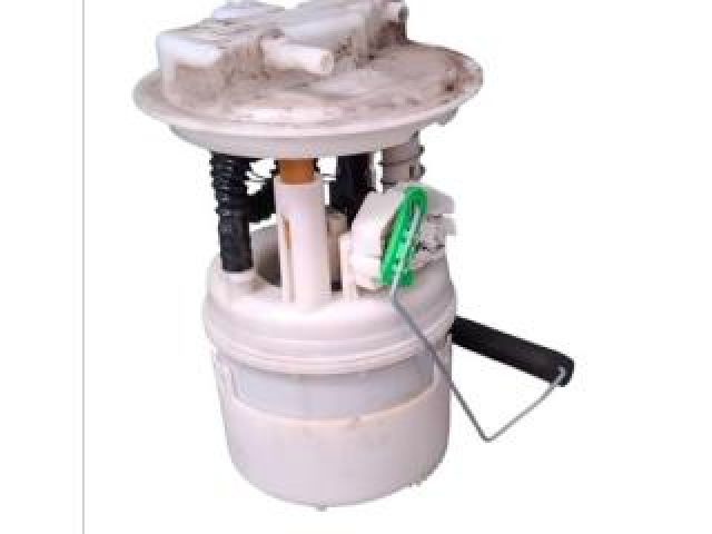 bontott DACIA LOGAN Üzemanyag Szivattyú