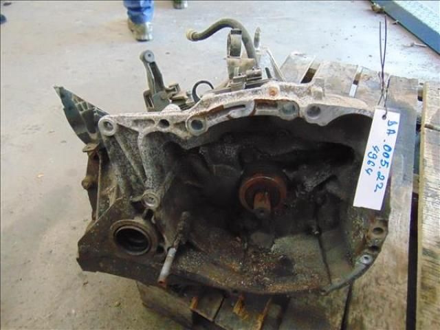 bontott DACIA LOGAN Váltó (Mechanikus)