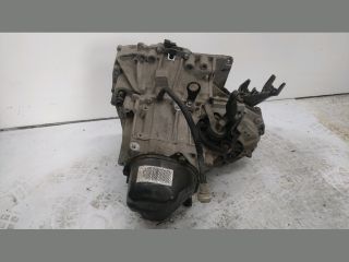 bontott DACIA LOGAN Váltó (Mechanikus)
