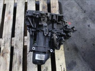 bontott DACIA LOGAN Váltó (Mechanikus)