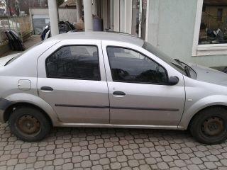 bontott DACIA LOGAN Bal első Csonkállvány Kerékaggyal