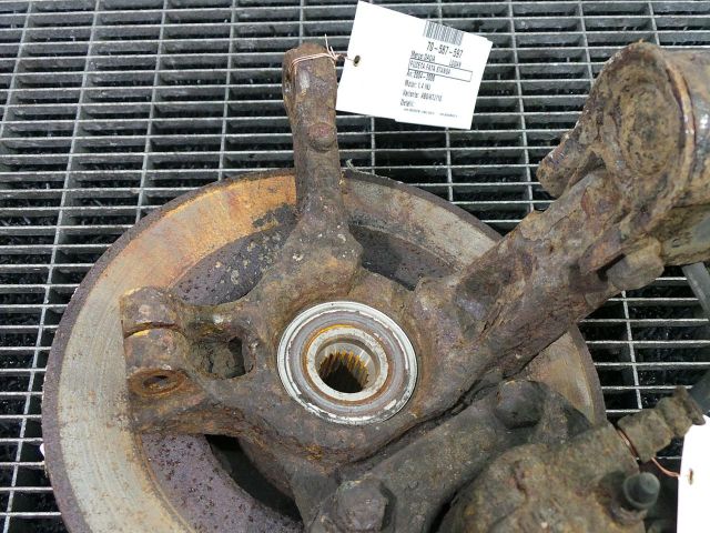 bontott DACIA LOGAN Bal első Csonkállvány