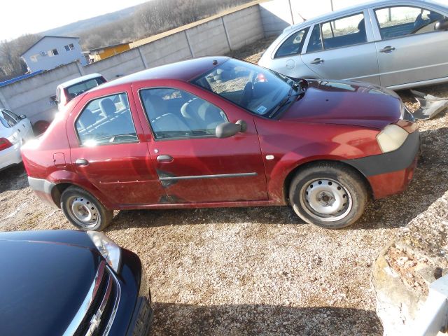 bontott DACIA LOGAN Bal első Féknyereg Munkahengerrel