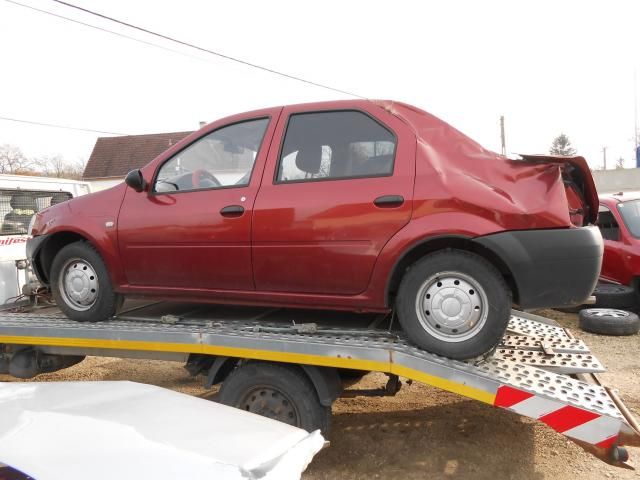 bontott DACIA LOGAN Bal hátsó Lengéscsillapító