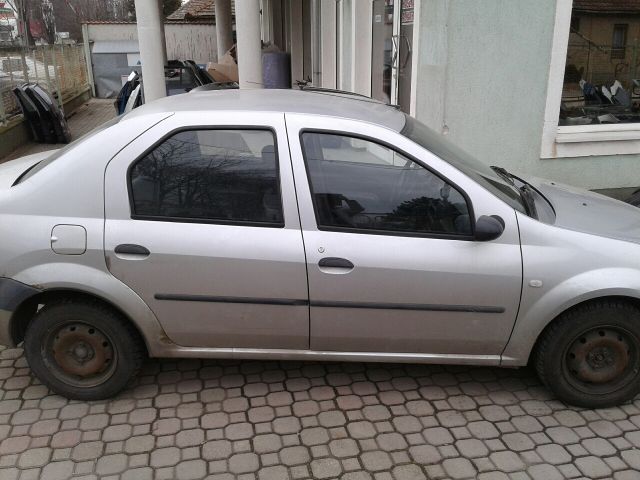 bontott DACIA LOGAN Jobb első Lengéscsillapító