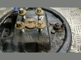 bontott DACIA LOGAN Jobb hátsó Kerékagy