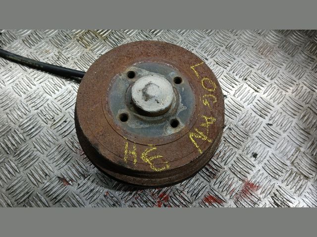 bontott DACIA LOGAN Jobb hátsó Kerékagy