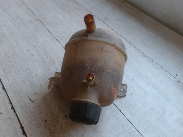 bontott DACIA LOGAN Kiegyenlítő Tartály