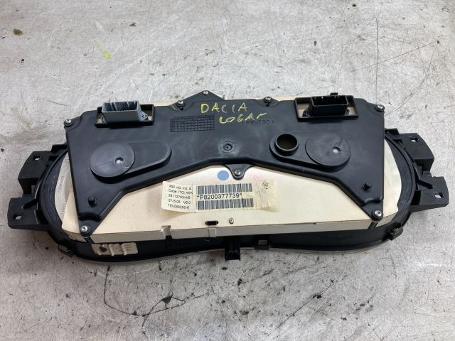 bontott DACIA LOGAN Kilométeróra