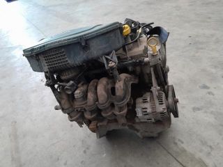 bontott DACIA LOGAN Motor (Fűzött blokk hengerfejjel)