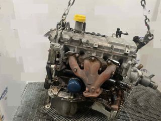 bontott DACIA LOGAN Motor (Fűzött blokk hengerfejjel)