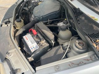 bontott DACIA LOGAN Motor (Fűzött blokk hengerfejjel)