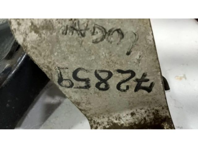 bontott DACIA LOGAN Motor Tartó Bak (Pozíciófüggetlen)