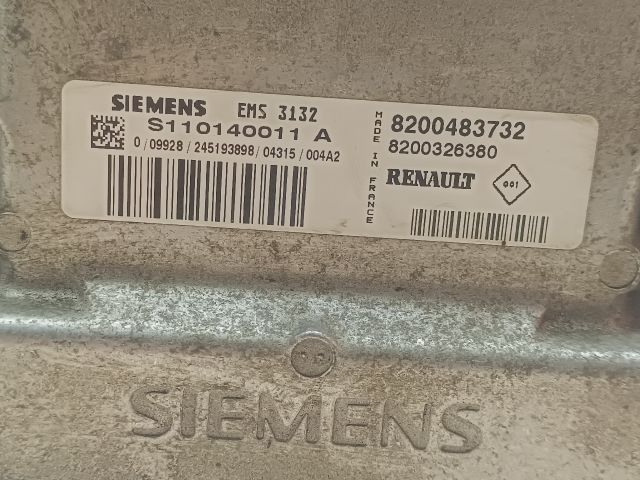 bontott DACIA LOGAN Motorvezérlő