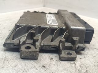 bontott DACIA LOGAN Motorvezérlő