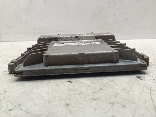 bontott DACIA LOGAN Motorvezérlő