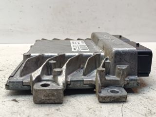 bontott DACIA LOGAN Motorvezérlő