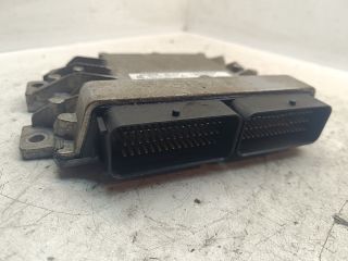 bontott DACIA LOGAN Motorvezérlő