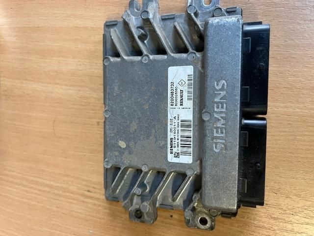 bontott DACIA LOGAN Motorvezérlő