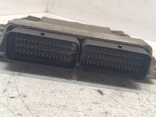 bontott DACIA LOGAN Motorvezérlő