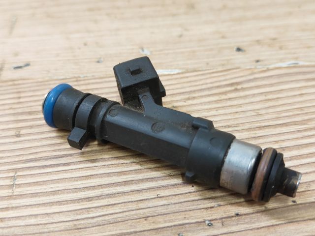 bontott DACIA LOGAN Porlasztó (1 db)