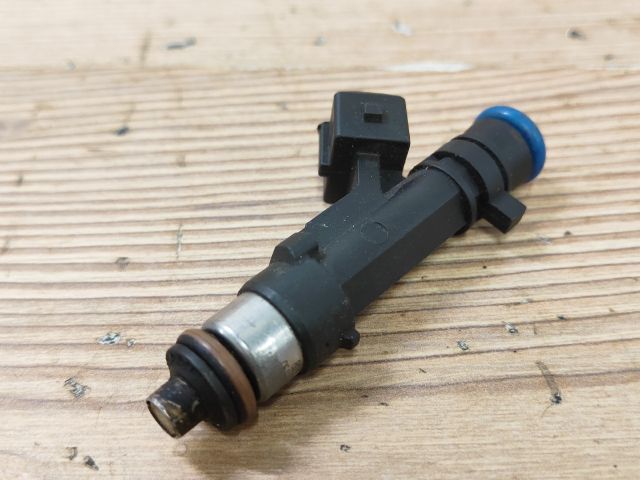 bontott DACIA LOGAN Porlasztó (1 db)