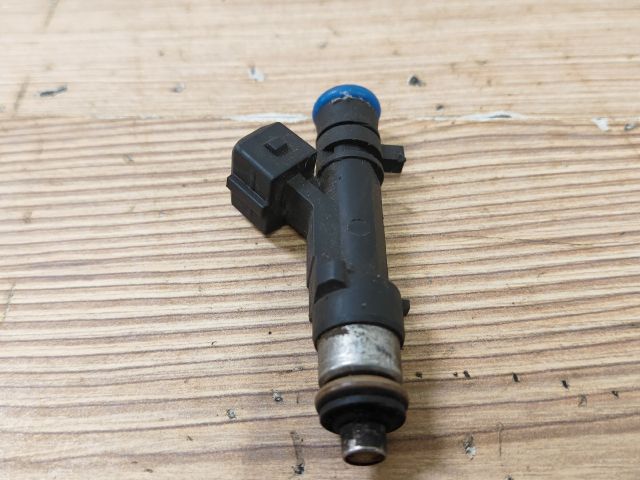 bontott DACIA LOGAN Porlasztó (1 db)