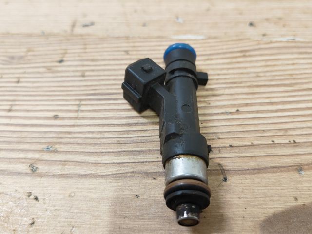 bontott DACIA LOGAN Porlasztó (1 db)